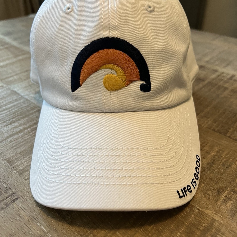 LIFE IS GOOD Unisex Youth Hat Sunshine And Waves White Adjustable Closure